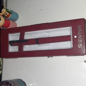 VINTAGE SHEAFFER PIN W/ORIGINAL CASE MINT CONDITION